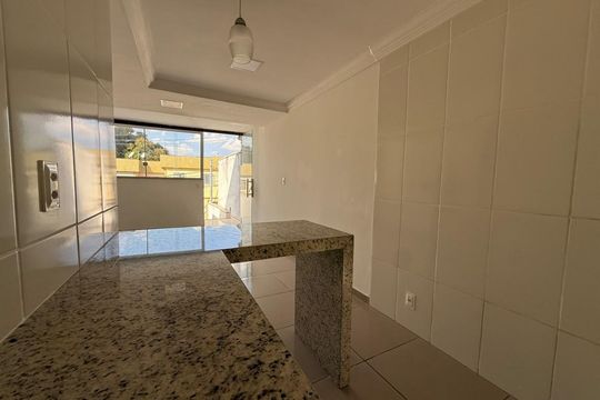 Sala/Cozinha de casa para alugar com 2 quartos, 80m² em Vila Cloris, Belo Horizonte