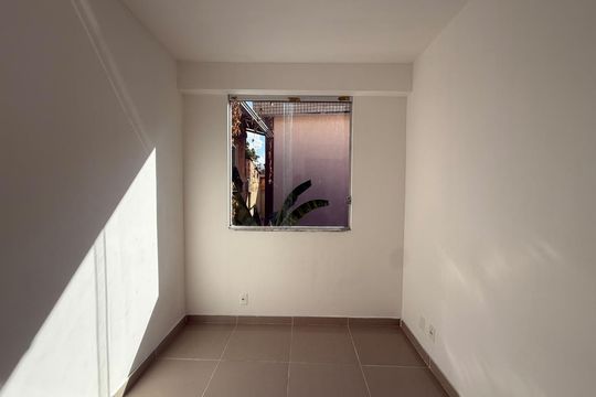Quarto de casa para alugar com 2 quartos, 80m² em Vila Cloris, Belo Horizonte