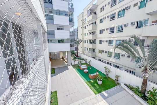 Apartamento para alugar com 4 quartos, 107m² em Botafogo, Rio de Janeiro