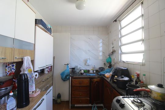 Cozinha de apartamento à venda com 2 quartos, 45m² em Taquara, Rio de Janeiro