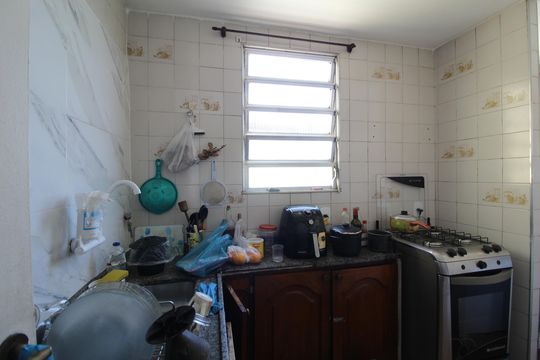 Cozinha de apartamento à venda com 2 quartos, 45m² em Taquara, Rio de Janeiro