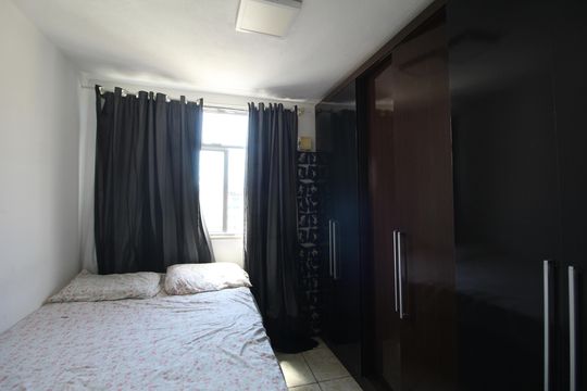 Quarto 1 de apartamento à venda com 2 quartos, 45m² em Taquara, Rio de Janeiro