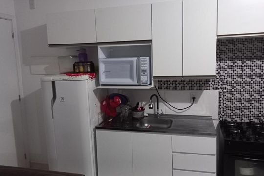 Banheiro de apartamento para alugar com 2 quartos, 38m² em Santa Maria, Osasco
