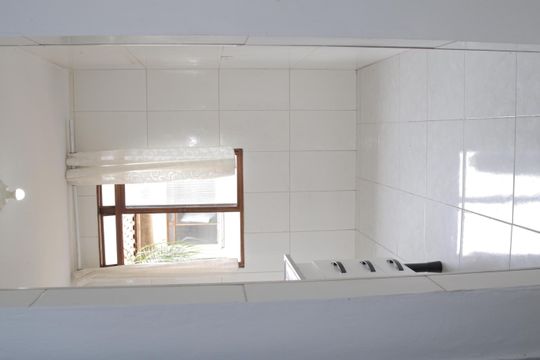 Cozinha de apartamento para alugar com 2 quartos, 52m² em Guaianases, São Paulo