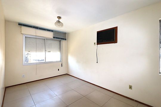 Apartamento à venda com 2 quartos, 96m² em São Geraldo, Porto Alegre