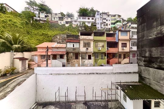Vista da Sala de apartamento à venda com 2 quartos, 70m² em Centro, Rio de Janeiro