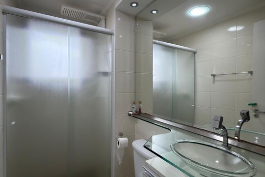Banheiro Social de apartamento para alugar com 2 quartos, 66m² em Suiço, São Bernardo do Campo