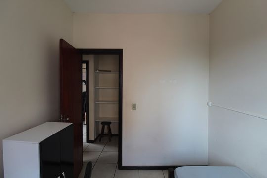 Quarto 2 de apartamento para alugar com 3 quartos, 75m² em São Luiz, Belo Horizonte