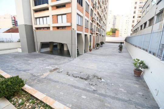 Área comum de apartamento para alugar com 2 quartos, 72m² em Centro, Campinas