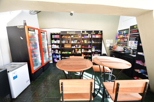 Mini Mercado de apartamento para alugar com 2 quartos, 72m² em Centro, Campinas