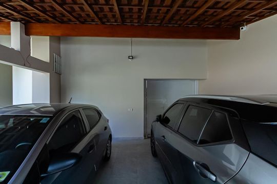 Garagem de casa à venda com 3 quartos, 188m² em Jardim das Americas, São Bernardo do Campo