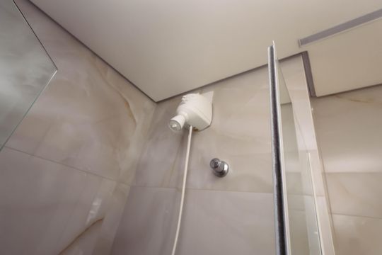 Banheiro de kitnet/studio para alugar com 1 quarto, 25m² em Vila Mariana, São Paulo