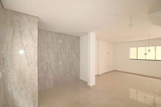 Sala / Cozinha de casa de condomínio à venda com 2 quartos, 85m² em Casa Verde Alta, São Paulo