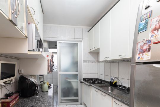 Cozinha de apartamento para alugar com 3 quartos, 62m² em Vila Guilherme, São Paulo