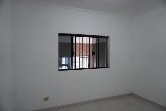 Casa para alugar com 2 quartos, 115m² em Vila Nova Curuca, São Paulo