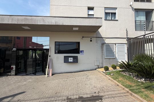 Apartamento para alugar com 2 quartos, 46m² em Jardim Santo Estevao, Carapicuíba