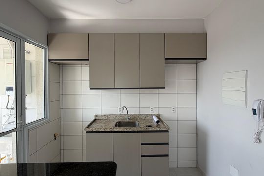 Apartamento para alugar com 2 quartos, 46m² em Jardim Santo Estevao, Carapicuíba
