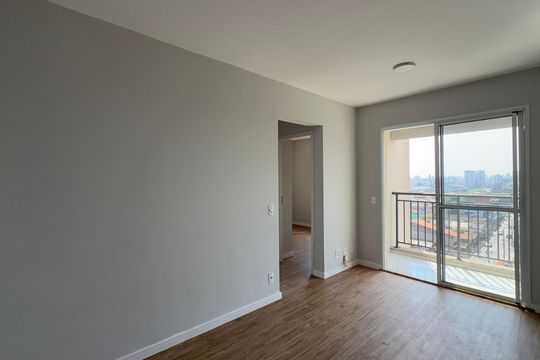 Apartamento para alugar com 2 quartos, 46m² em Jardim Santo Estevao, Carapicuíba