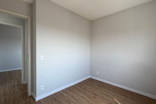 Apartamento para alugar com 2 quartos, 46m² em Jardim Santo Estevao, Carapicuíba