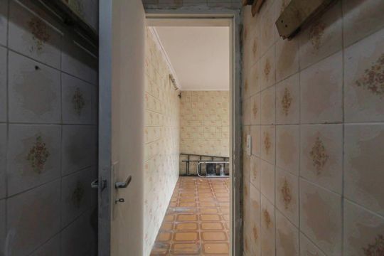 Área comum de casa à venda com 2 quartos, 120m² em Parque Tomas Saraiva, São Paulo