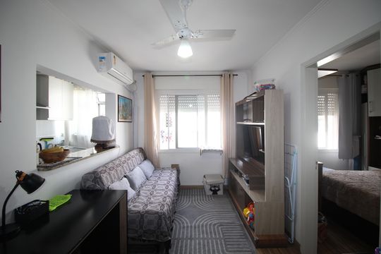 Apartamento à venda com 1 quarto, 31m² em Passo D’areia, Porto Alegre