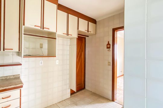 Cozinha  de apartamento para alugar com 2 quartos, 70m² em Penha de França, São Paulo