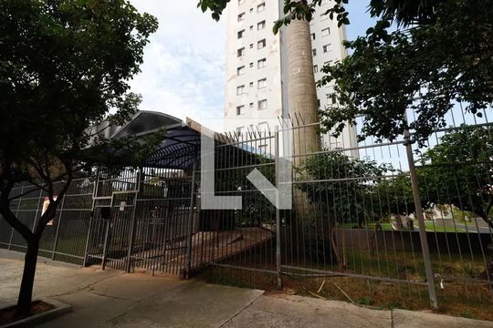 Fachada  de apartamento para alugar com 2 quartos, 70m² em Penha de França, São Paulo