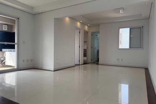 Apartamento à venda com 2 quartos, 60m² em Vila Pires, Santo André