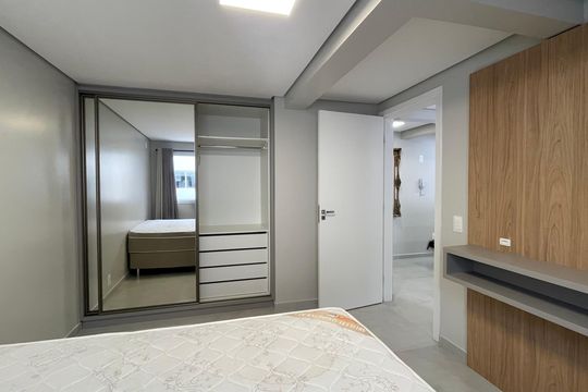 Quarto de kitnet/studio para alugar com 1 quarto, 55m² em Jardim Eldorado, Palhoça