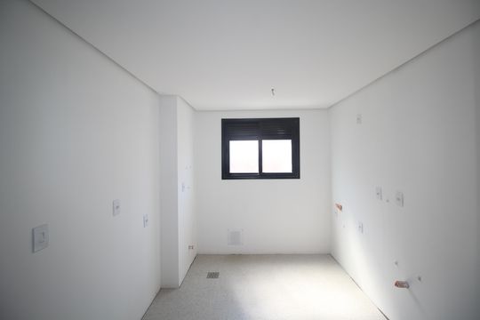 Cozinha de apartamento para alugar com 0 quarto, 45m² em Petrópolis, Porto Alegre