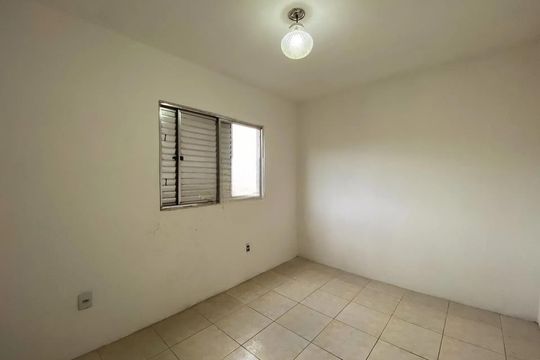 Quarto de apartamento para alugar com 1 quarto, 30m² em Vila Nova, Novo Hamburgo
