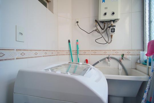 Área de Serviço de apartamento para alugar com 1 quarto, 45m² em Vila Ipiranga, Porto Alegre