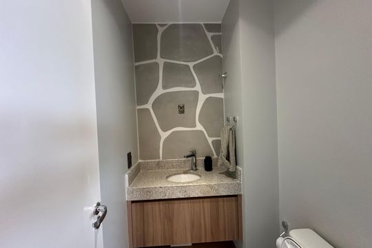 Lavabo de apartamento à venda com 3 quartos, 120m² em Centro Comercial Jubran, Barueri