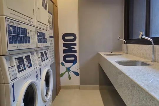 Área externa de kitnet/studio à venda com 1 quarto, 21m² em Centro, Curitiba