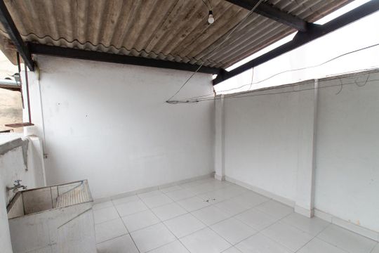 Área de Serviço de casa para alugar com 1 quarto, 60m² em Jardim Japao, São Paulo