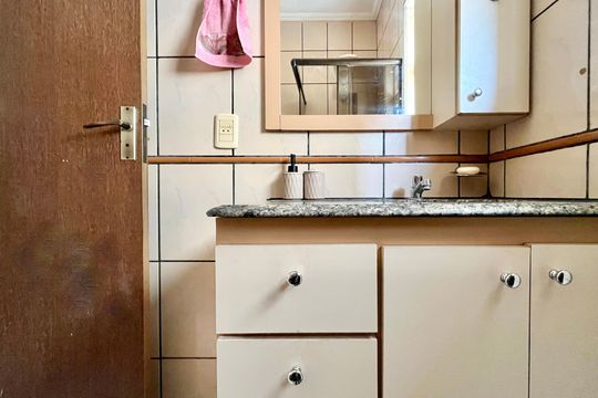 Casa à venda com 3 quartos, 70m² em Heliópolis, Belo Horizonte