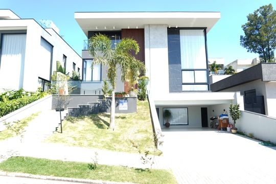Casa de Condomínio à venda com 2 quartos, 440m² em Alphaville, Santana de Parnaíba