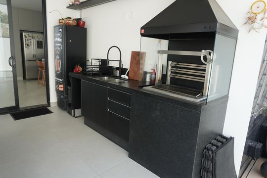 Casa de Condomínio à venda com 2 quartos, 440m² em Alphaville, Santana de Parnaíba