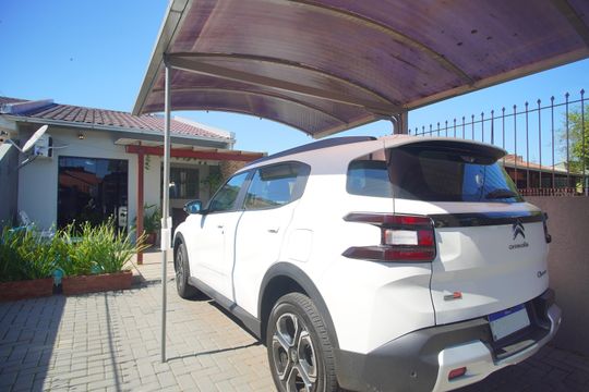 Garagem de casa à venda com 2 quartos, 55m² em Scharlau, São Leopoldo