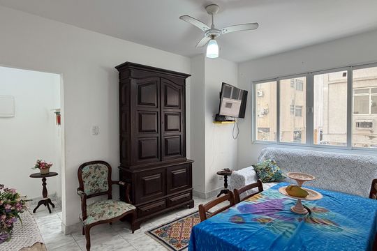 Apartamento para alugar com 1 quarto, 52m² em Boqueirão, Santos