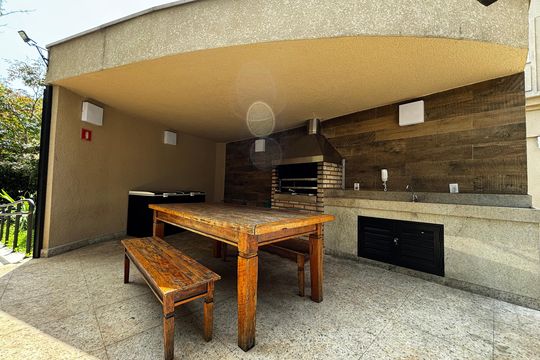 Apartamento para alugar com 2 quartos, 81m² em Alphaville Empresarial, Barueri