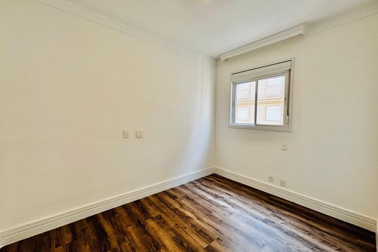 Apartamento para alugar com 2 quartos, 81m² em Alphaville Empresarial, Barueri