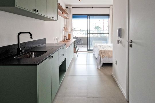 Cozinha de kitnet/studio à venda com 1 quarto, 26m² em Vila Primavera, São Paulo