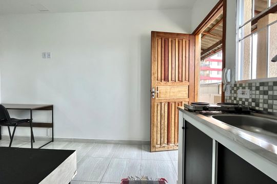Cozinha de kitnet/studio para alugar com 1 quarto, 40m² em Jardim Oriental, São Paulo