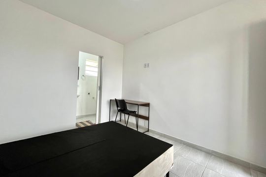 Sala/Quarto de kitnet/studio para alugar com 1 quarto, 40m² em Jardim Oriental, São Paulo