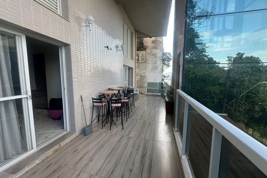Varanda de apartamento para alugar com 2 quartos, 82m² em Ilha Porchat, São Vicente
