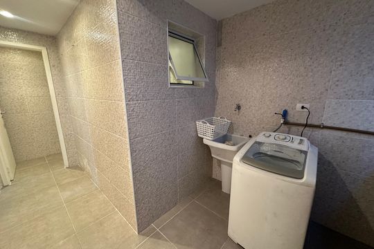 Área de Serviço de apartamento para alugar com 2 quartos, 82m² em Ilha Porchat, São Vicente