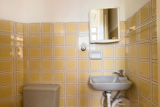 Banheiro de serviço de apartamento para alugar com 3 quartos, 72m² em Vila Moinho Velho, São Paulo