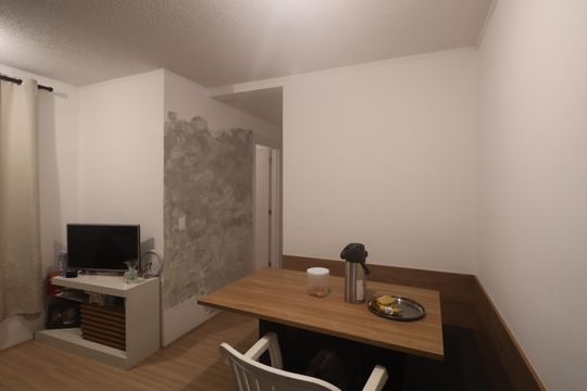 Sala de apartamento à venda com 2 quartos, 41m² em Centro, Canoas