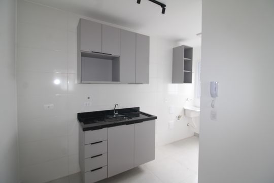 Sala /Cozinha de apartamento para alugar com 1 quarto, 34m² em Vila Dom Pedro Ii, São Paulo